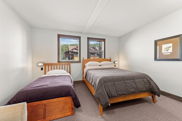 4 Bedroom Suite (Room #11) - Pet Friendly