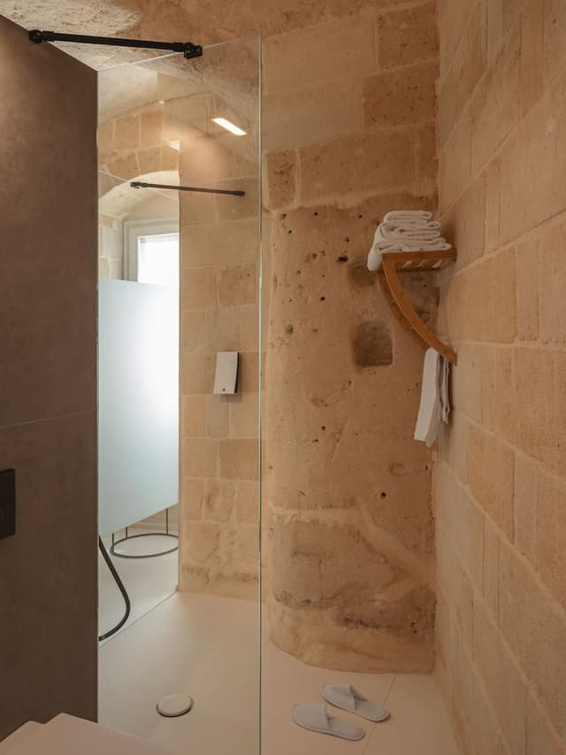 Suite (Grotta)