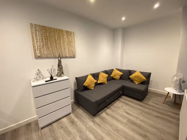 Apartment, Private Bathroom (Bairstow Room 1/2)
