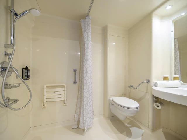 Standard Room, Multiple Beds