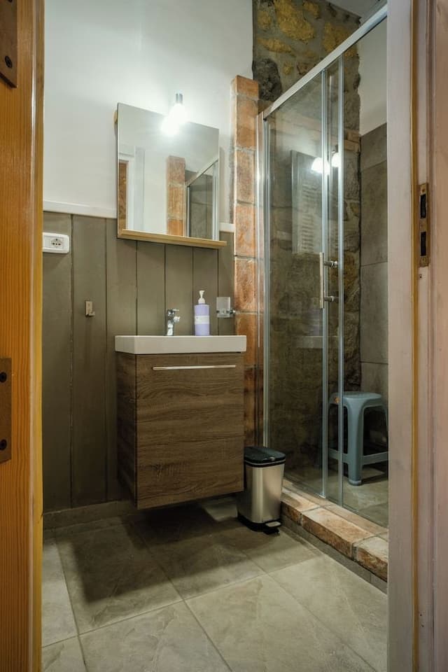 Standard Double or Twin Room, Ensuite, Pool View (Autunno)