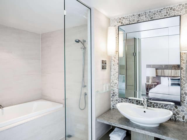 Lakeview Room