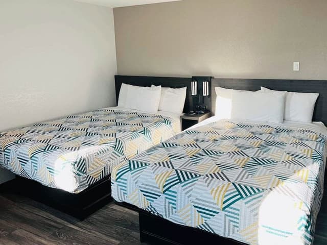 Standard Room, 2 Queen Beds, Accessible, Non Smoking