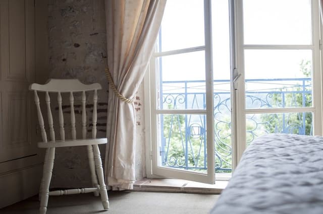 Classic Double Room, Ensuite (Chambre Balcon)