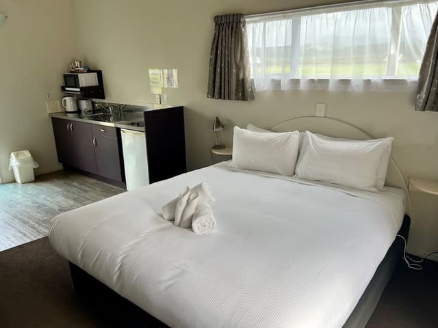 Standard Studio (Ground Floor Suite)