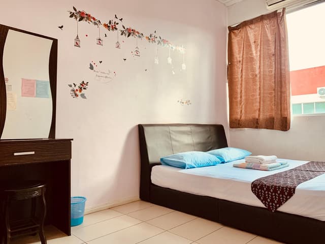 King Room with Shared Bathroom