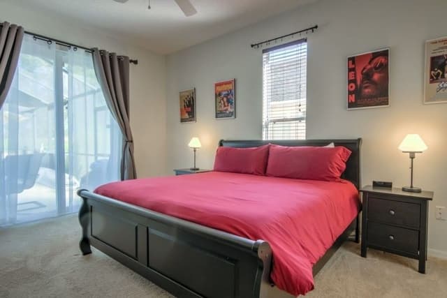 House, Multiple Bedrooms