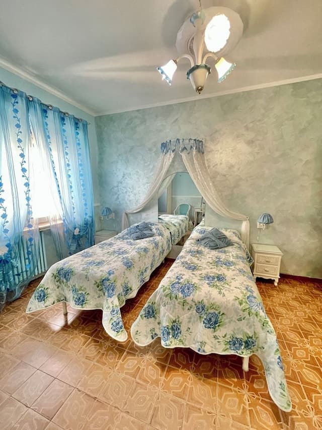 Double or Twin Room, Private Bathroom