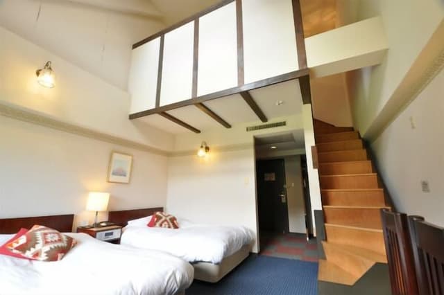 Maisonette Room