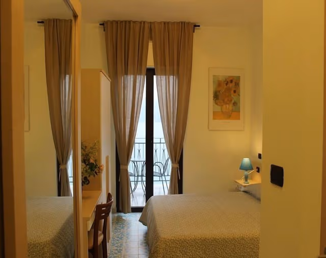 Standard Double Room, Sea View, Oceanfront