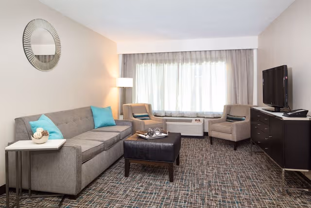 Junior Suite, 1 King Bed with Sofa bed
