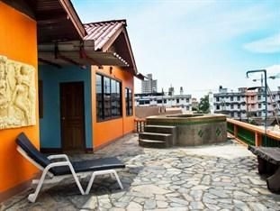 At Ease Guesthouse3