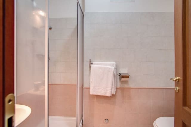 Double Room, Private Bathroom