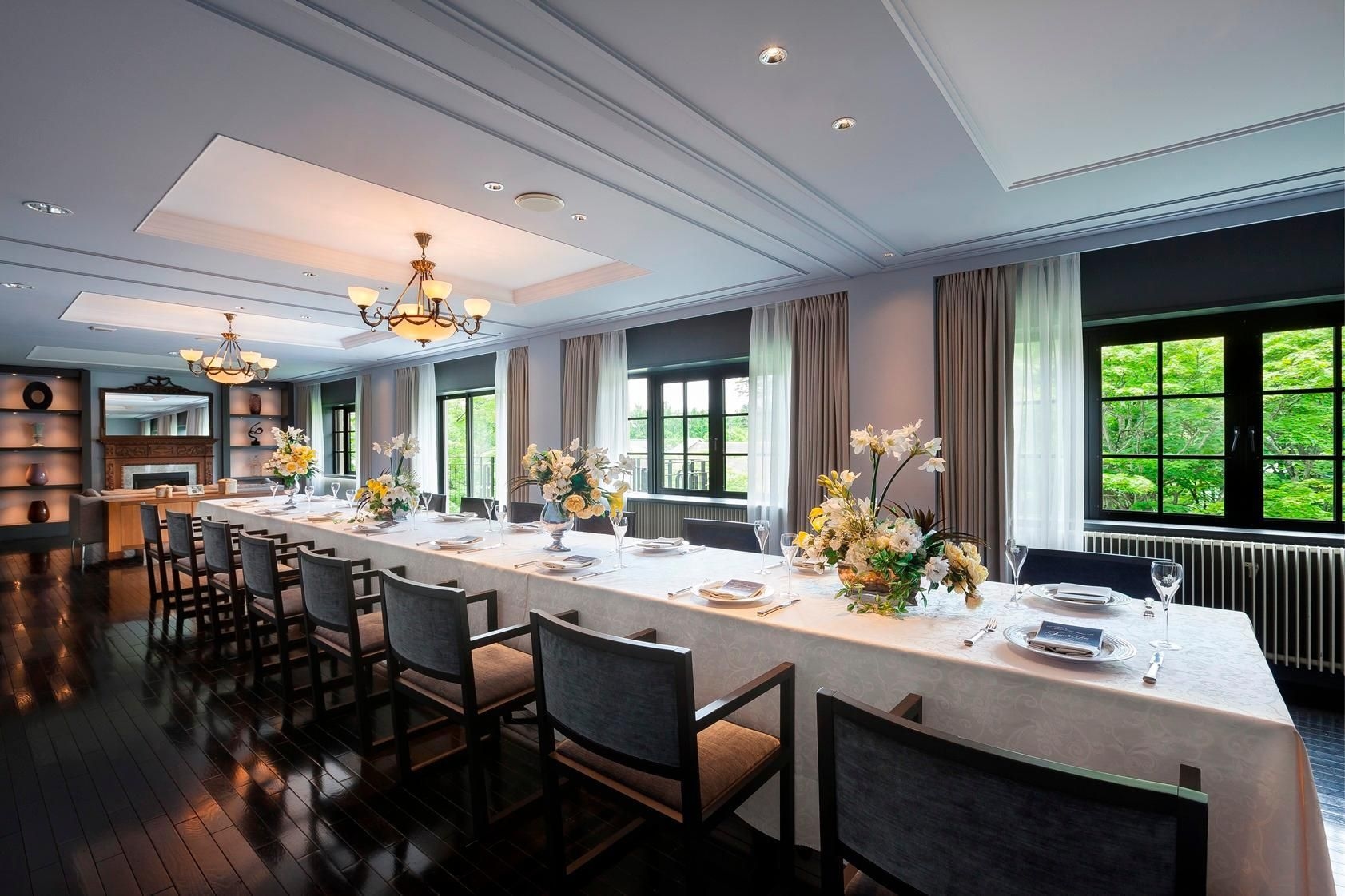 Kyukaruizawa Kikyo, Curio Collection by Hilton3