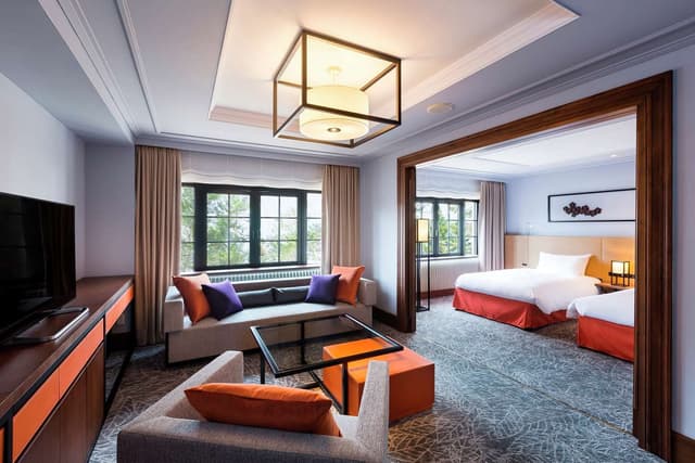 TWIN PREMIUM ROOM