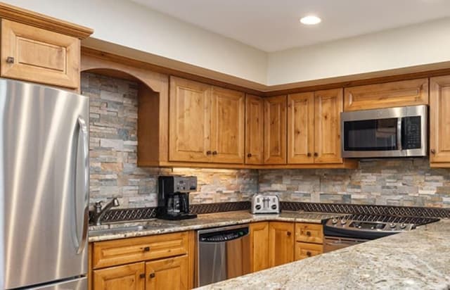 Condo (With 2 bathrooms, Platinum)