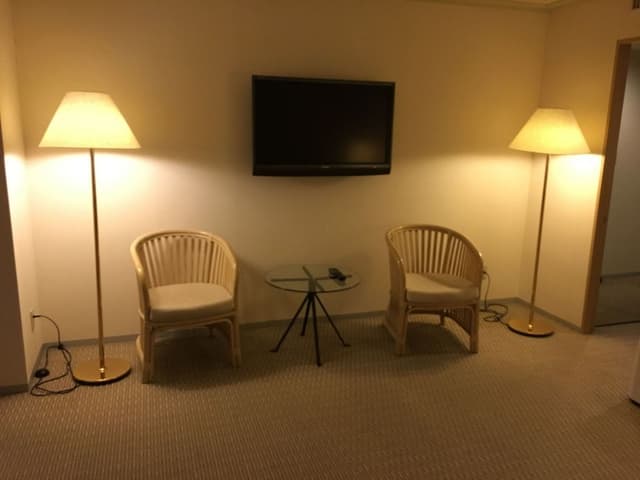 Semi Suite Room