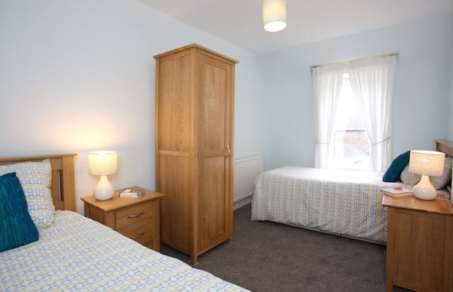 House, 2 Bedrooms