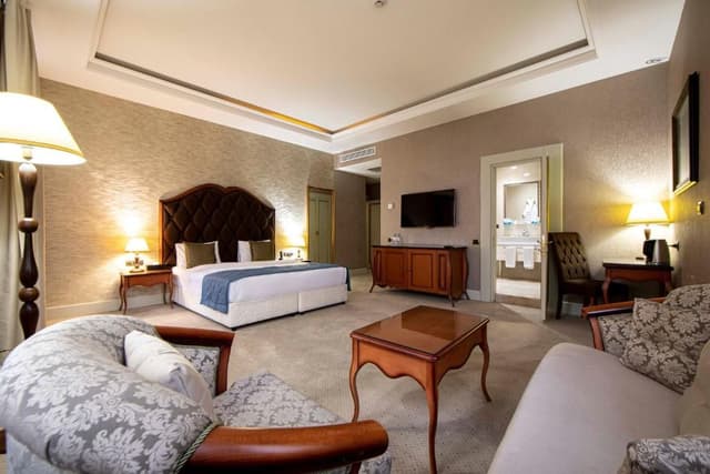 Deluxe Double or Twin room