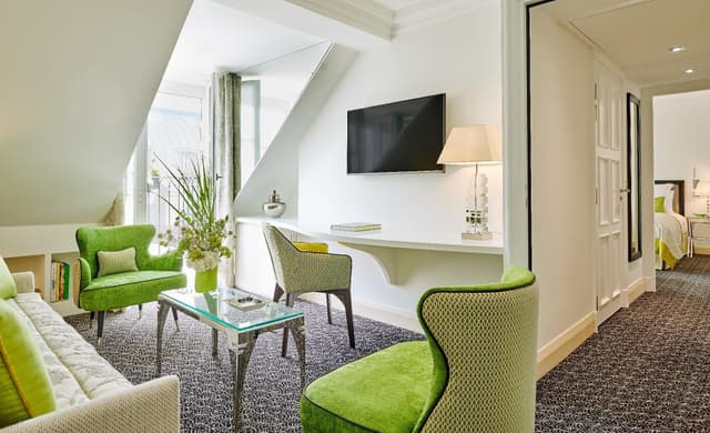 Superior Suite
