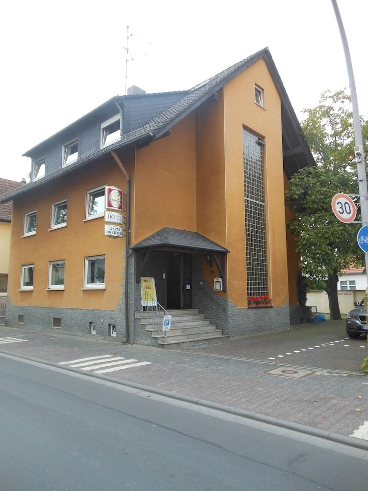 Hotel Henry2