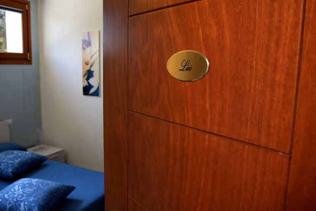 Single Room, Private Bathroom