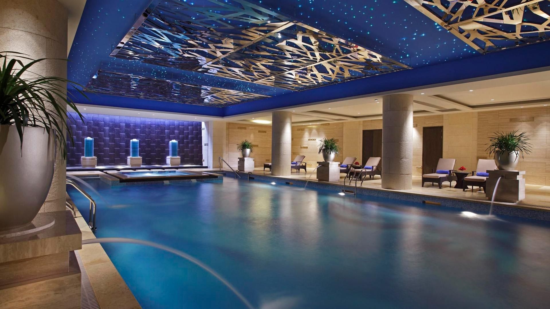 โรงแรมเลค วิว (Lake View Hotel)2
