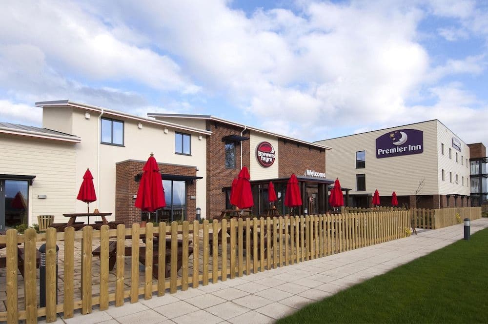 Premier Inn Exeter (M5 J29) Premier Inn Exeter (M5 J29)