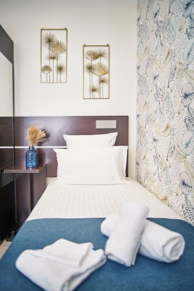 Junior Room
