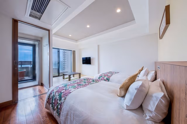 Private open-air Onsen bath / Twin Room with Tatami Area/ Ocean View