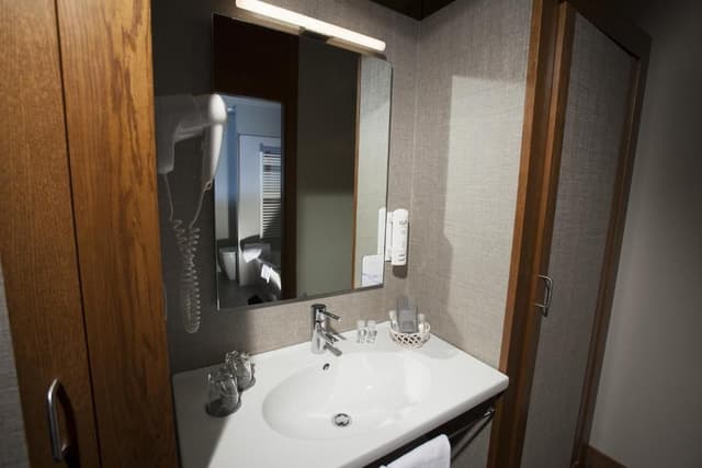 Double or Twin Room with Spa Access