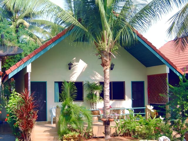 Palm Bungalow(for 2 Adults only)