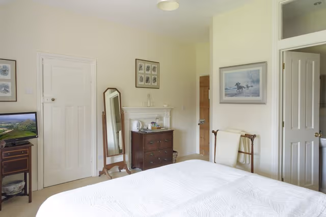Standard Double Room (Carrington)
