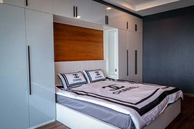 Junior Oceanfront King Suite
