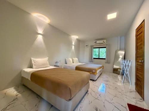 Standard Room for 3 People
