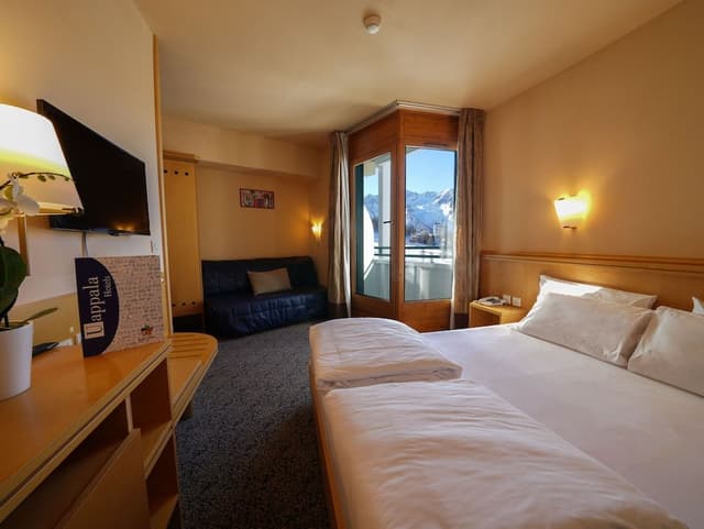 Panoramic Triple Room