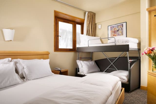 Panoramic Quadruple Room