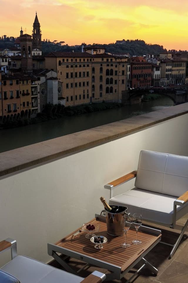 Signature Suite (Ponte Vecchio)