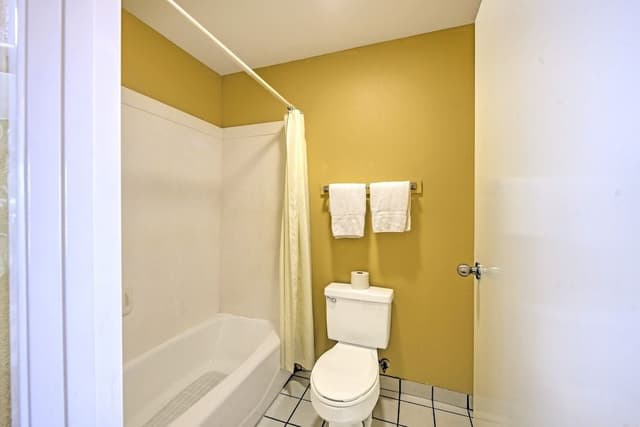 Room, Accessible, Non Smoking (King Bed)