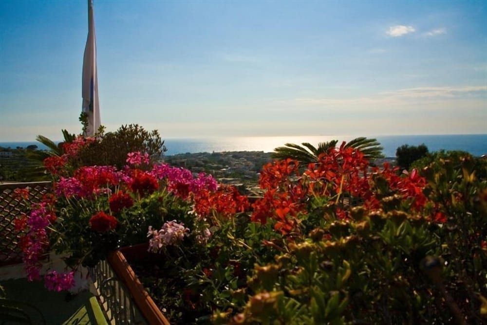 Residence La Rosa0