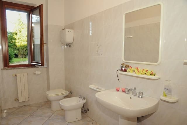 Family Apartment, 2 Bedrooms, 2 Bathrooms, Courtyard Area