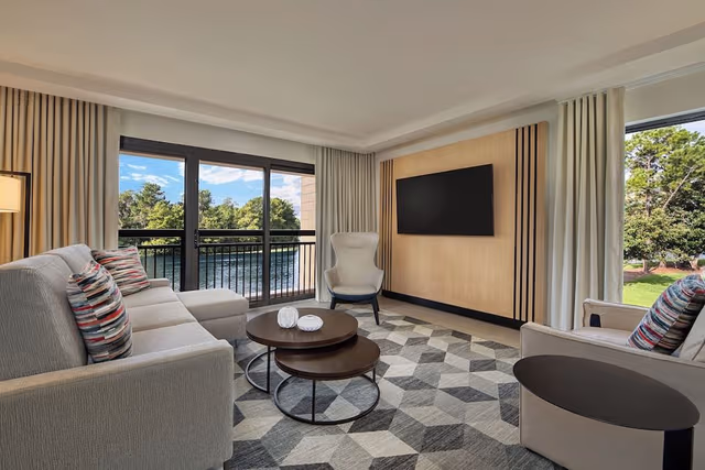Garden Wing - 1 Bedroom Suite Access