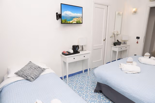 Triple Room