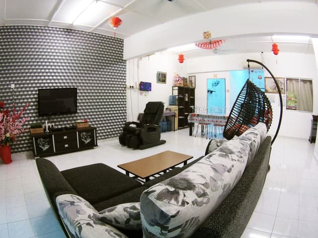 House, 4 Bedrooms