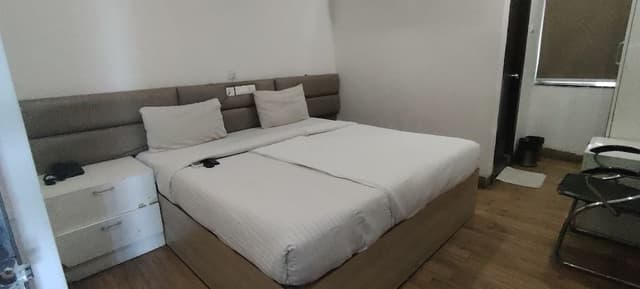 Deluxe Double Room, City View