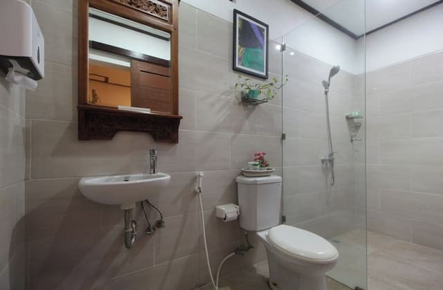 Standard Room, 1 Double or 2 Twin Beds