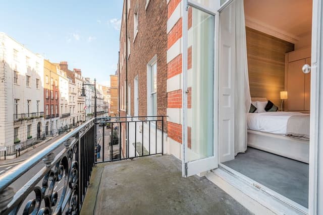Two Bedroom Executive with Balcony/Terrace