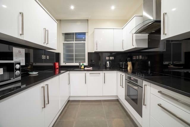 One bedroom apartment - Lower Ground Floor