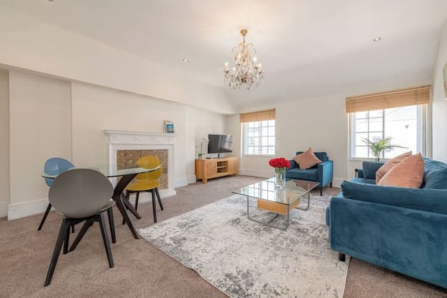 1 Bedroom Apartment