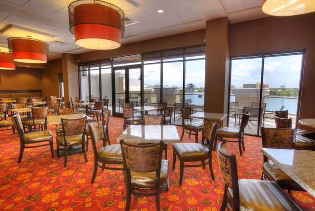 Club Suite, Non Smoking, Lake View (Two Queen Beds NO RESORT FEE)